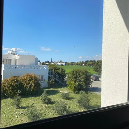 Seaside Two Bedroom Deluxe Flat In Tourist Area Apartament *